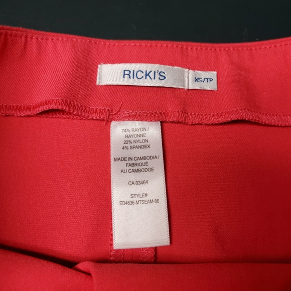 Ricki's Sze XS Skirts Green and Peach EUC - Picture 2 of 12